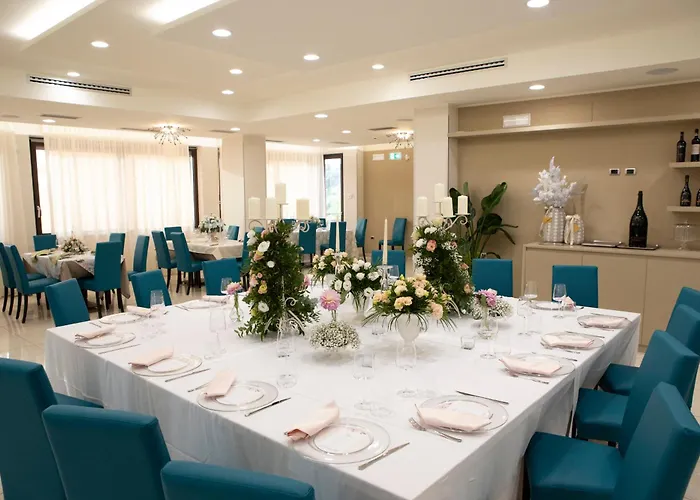 Lual Bleisure Hotel